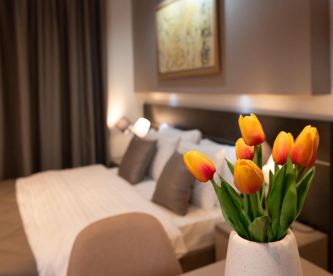 Hotel Sun Лозница Екстер'єр фото