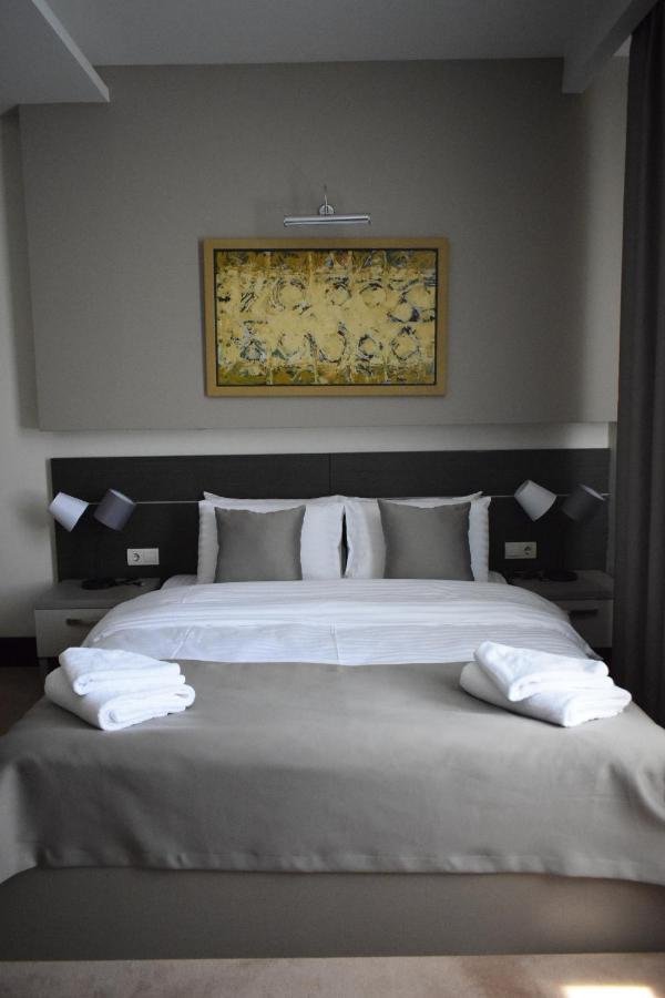 Hotel Sun Лозница Екстер'єр фото