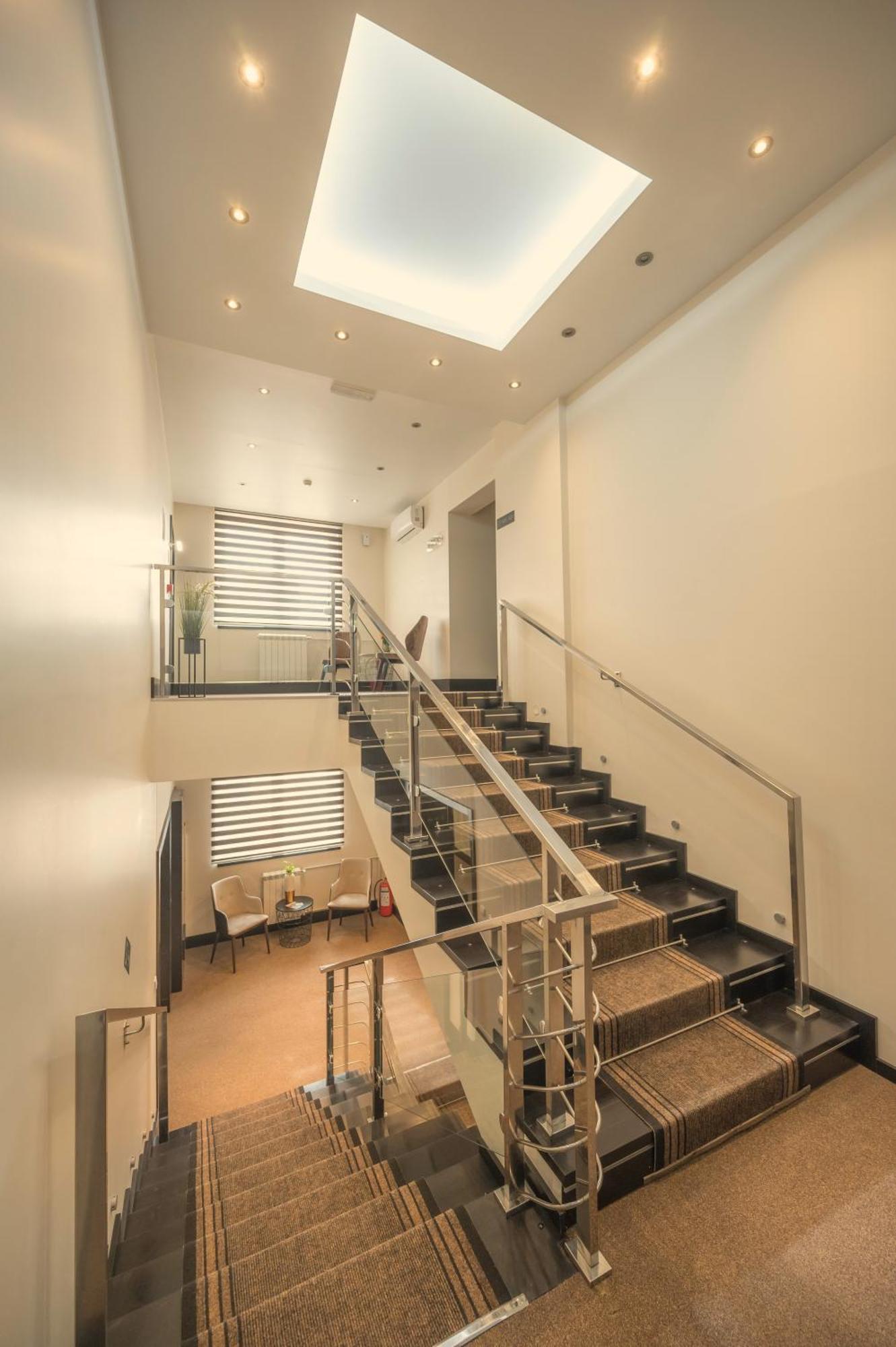 Hotel Sun Лозница Екстер'єр фото