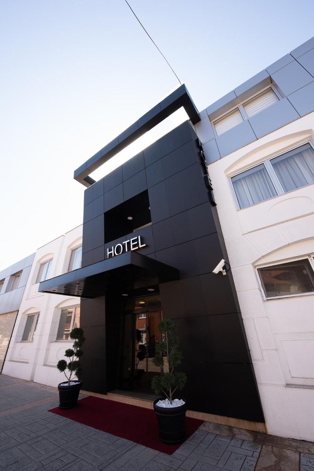 Hotel Sun Лозница Екстер'єр фото